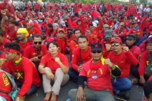 May Day, Puluhan Ribu Buruh di Jabar Bergerak Tuntut PP 78 tentang Pengupahan